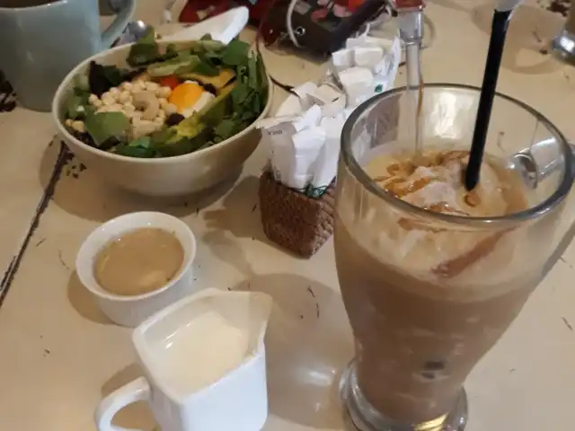 Gambar Makanan Blümchen Coffee 16