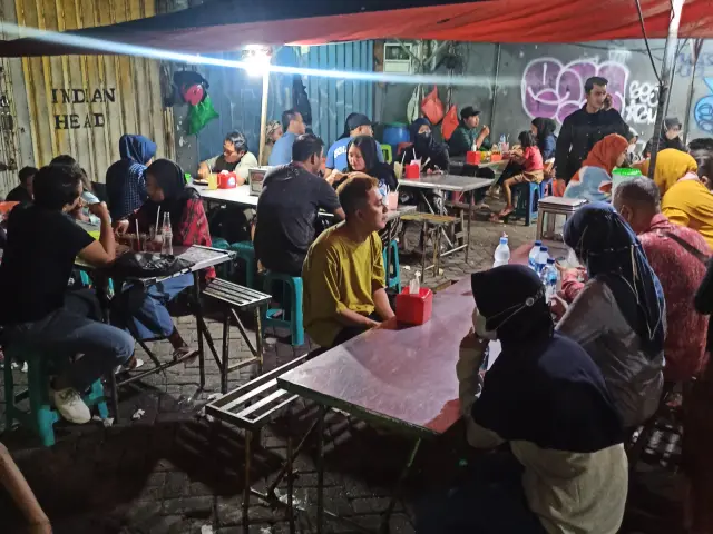 Gambar Makanan Nasi Bebek Depan Tugu Pahlawan 7