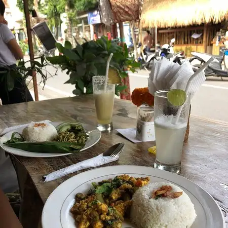 Gambar Makanan Cafe Bali 2