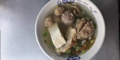 Bakso Mini Wong Tuban, Kebomas