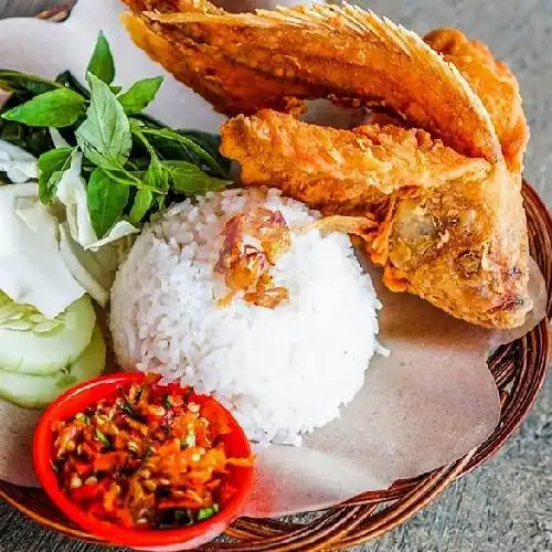 Gambar Makanan Fried Chicken Putra, Padat Karya 3