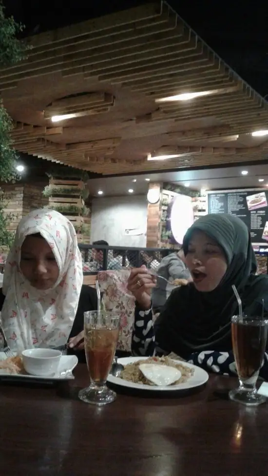 Gambar Makanan Solaria 1