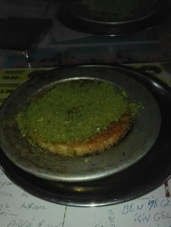 Gaziantep Közde Künefe Kebap Salonu'nin yemek ve ambiyans fotoğrafları 47