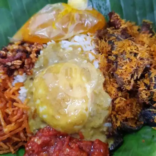 Gambar Makanan Nasi Campur Khas Pamekasan Madura (Se'Jhejhen Barokah), Taman Bunga Merak 1