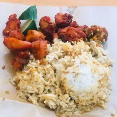 Nasi Ayam Cincang Goreng Berempah (Nasi Kak Long)