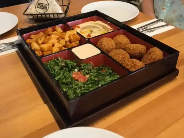 Tahin Karaköy'nin yemek ve ambiyans fotoğrafları 80
