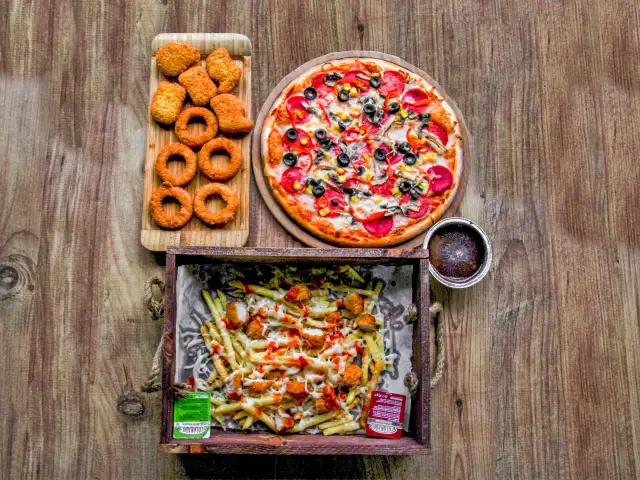 Patronus Pizza'nin yemek ve ambiyans fotoğrafları 1