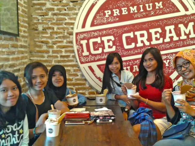 Gambar Makanan Sunny's Gelato Factory 6