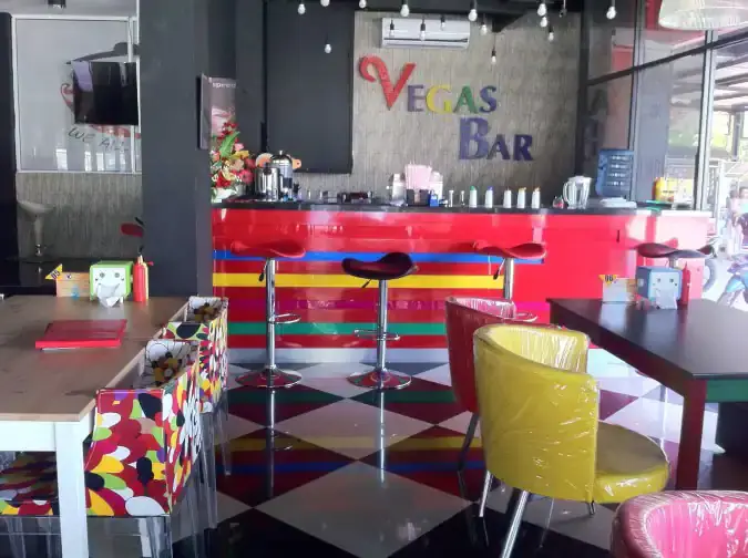 Vegas Cafe