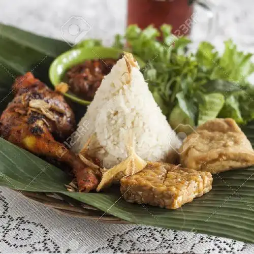 Gambar Makanan Ayam Dan Bebek Bakar Kajojoh, Pacuan Kuda 5