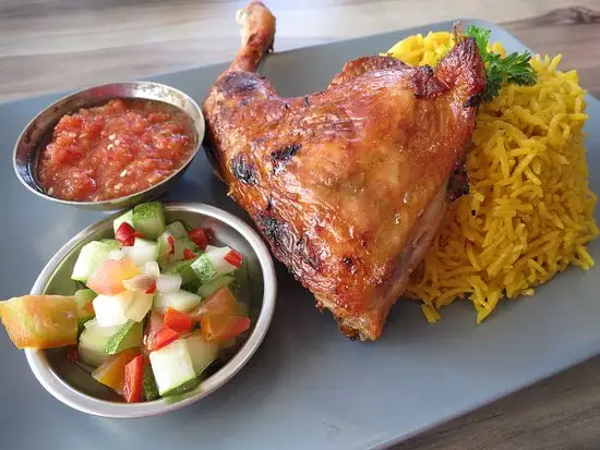 Al Hamra Restaurant & Bistro Food Photo 2