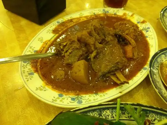 Sentul Curry House - Fish Head Curry Food Photo 3