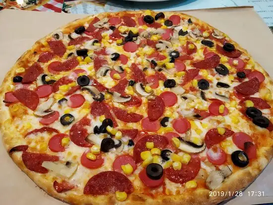 Anstella Pizza & Makarna'nin yemek ve ambiyans fotoğrafları 3