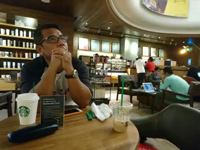 Starbucks PIM 1