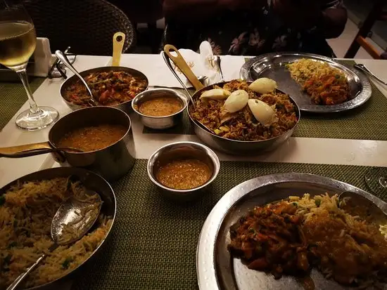 Royal Indian Curry House Food Photo 1