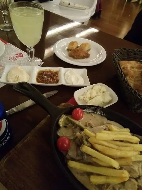 Cumhuriyet Lezzet Dunyasi'nin yemek ve ambiyans fotoğrafları 3