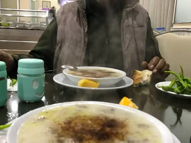 Öz Akhisarlılar Lokantası'nin yemek ve ambiyans fotoğrafları 12