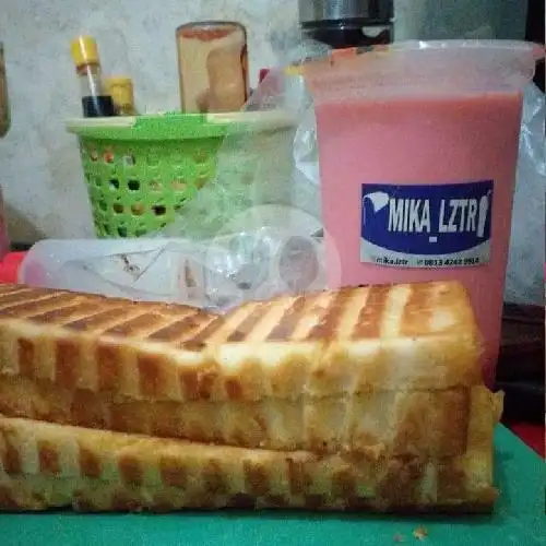 Gambar Makanan Roti Bakar & Es Teler MIKA, Mariso 12