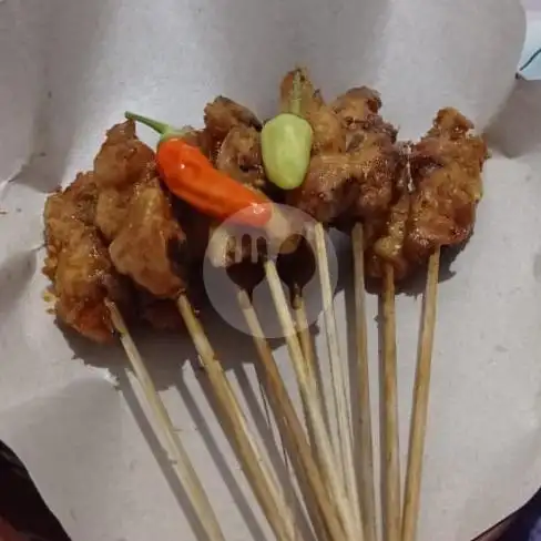 Gambar Makanan Sate Babi Depan Banjar Pelasa Kuta 3