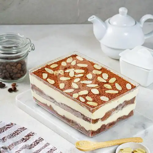 Gambar Makanan Tiramisu Classico, Kampung Melayu 6