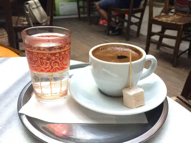 Fazıl Bey'in Türk Kahvesi'nin yemek ve ambiyans fotoğrafları 26