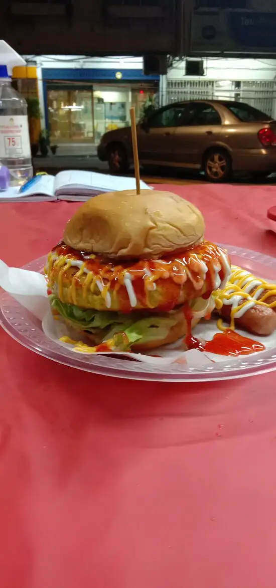 Big Lava Burgers Food Photo 3
