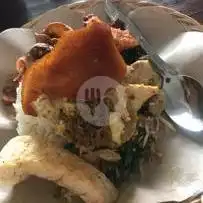 Gambar Makanan Babi Guling Bu Ary Anyelir, Denpasar 1
