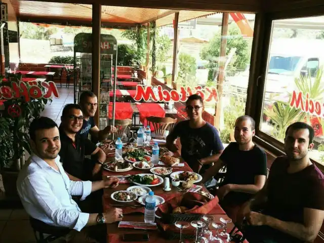 Köftecim Restaurant'nin yemek ve ambiyans fotoğrafları 19