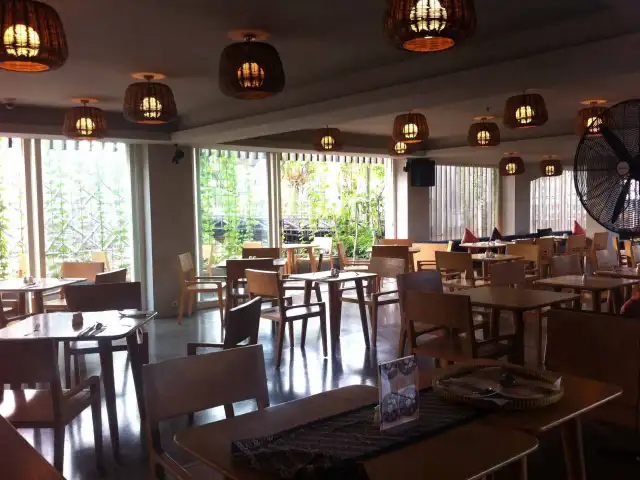 Gambar Makanan Rijsttafel - U Paasha Hotel 7
