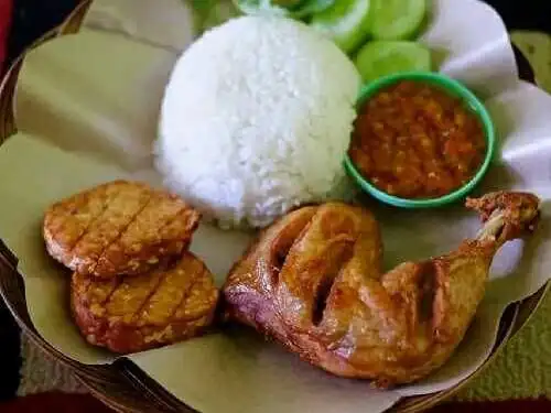 ayam goreng sambal terasi pete