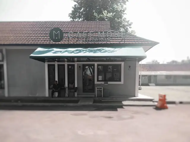 Gambar Makanan Cafe More Wyataguna 2