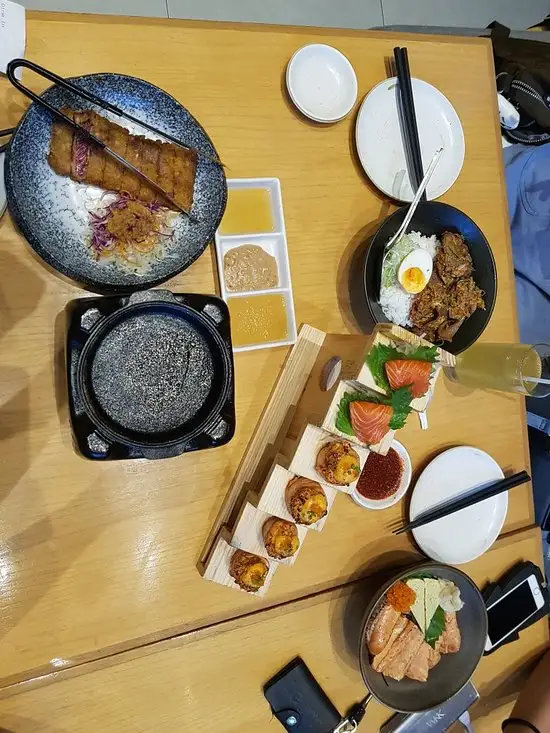 Gambar Makanan Sushi Hiro Senopati 19