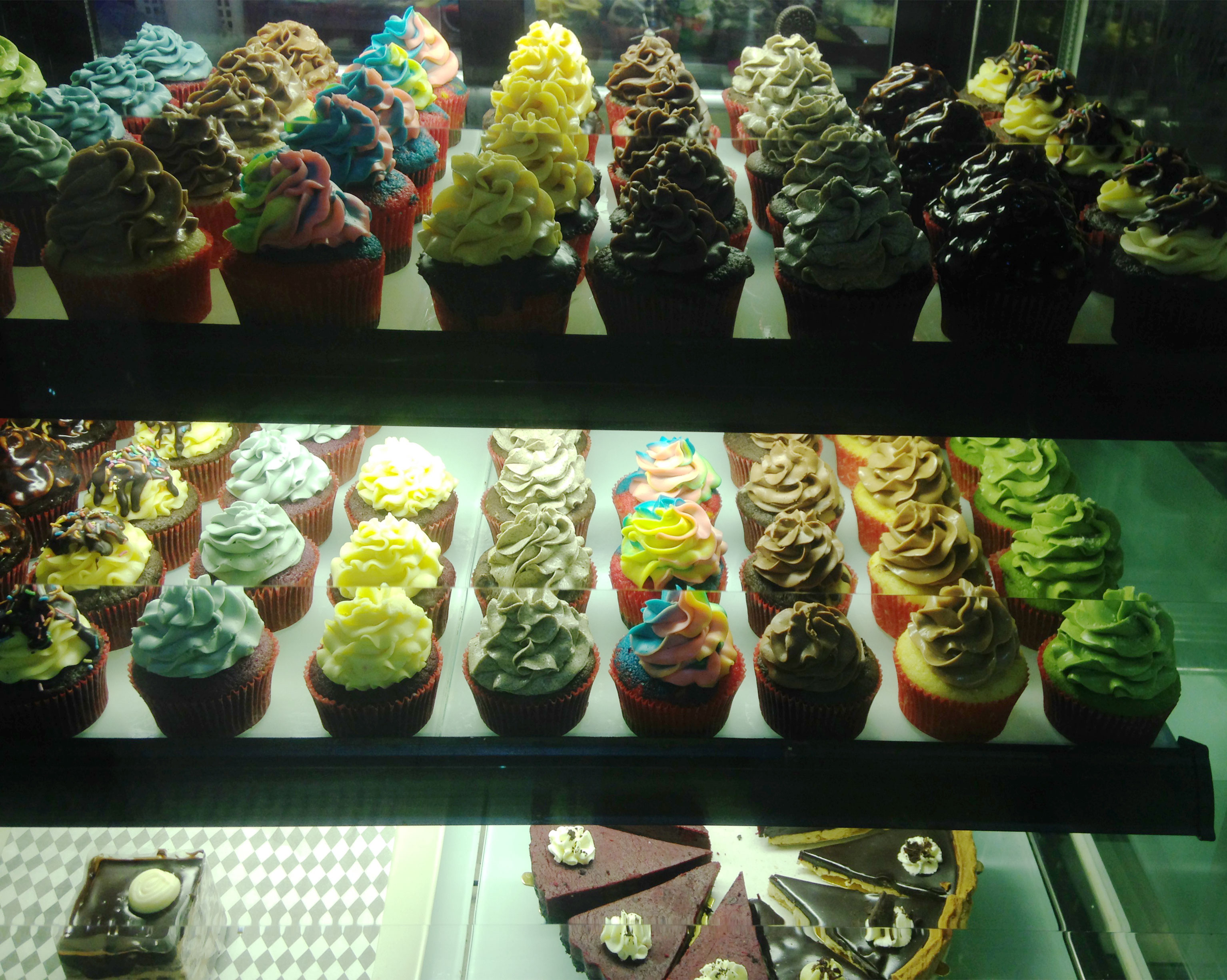 Cupcakes Company terdekat Restoran dan Tempat Makan Desserts terdekat