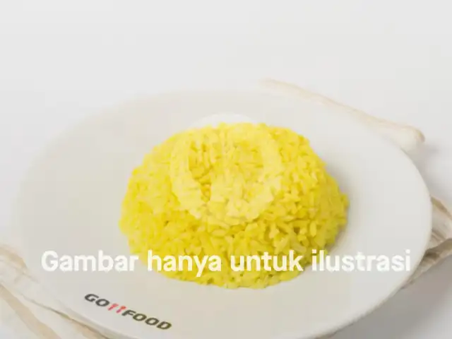 Gambar Makanan Nasi Kuning dan Lontong Sayur Bu Tuti, Babarsari 8