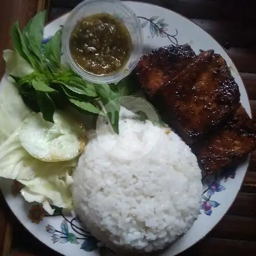 Gambar Makanan Ayam Sambel Ijo Bu Ima 20