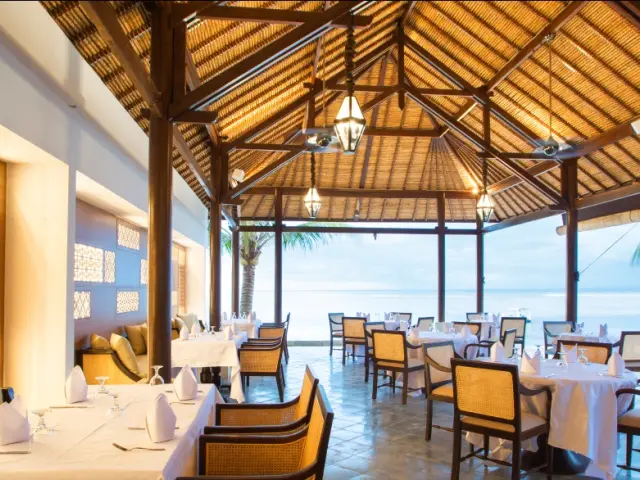 Gambar Makanan Kayu Manis Restaurant - Lembongan Beach Club & Resort 2