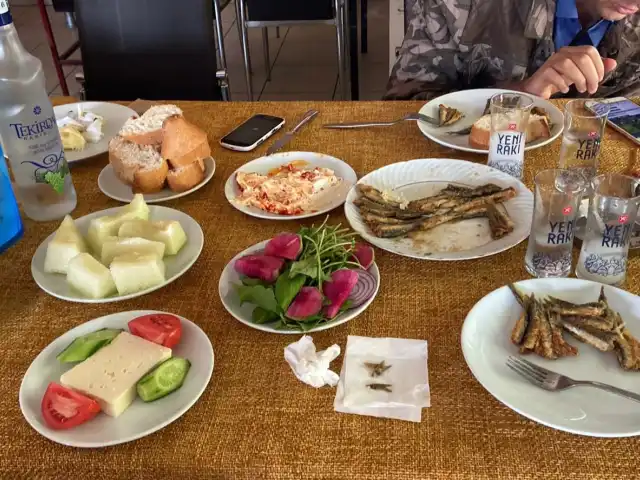 Özcanlar Restaurant'nin yemek ve ambiyans fotoğrafları 2