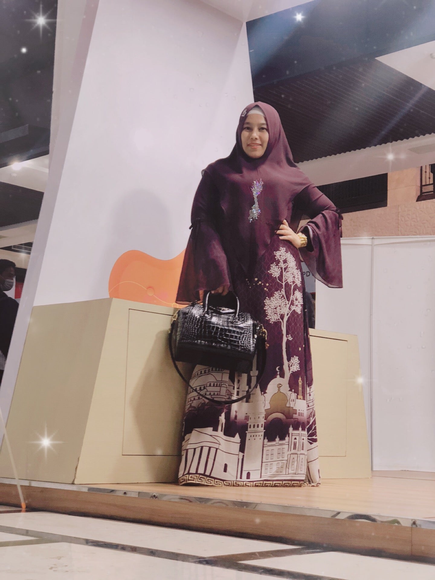 Pizza e Birra Makassar terdekat Restoran dan Tempat Makan Bar