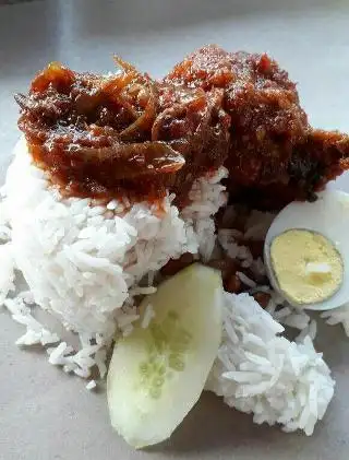 Aishah Nasi Lemak & Catering