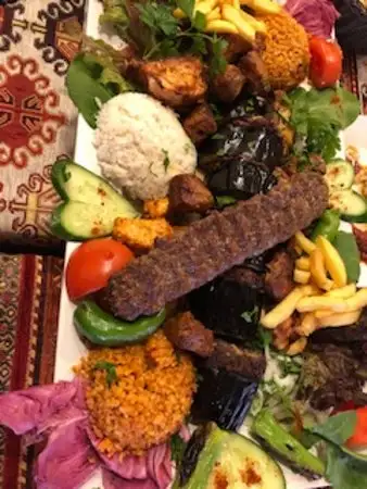 Yarenler Cafe & Restaurant'nin yemek ve ambiyans fotoğrafları 38