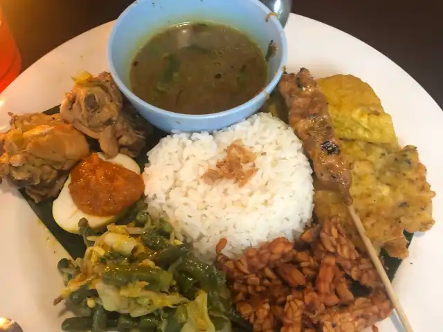 Gambar Makanan Warung Makan Bu Rus 13