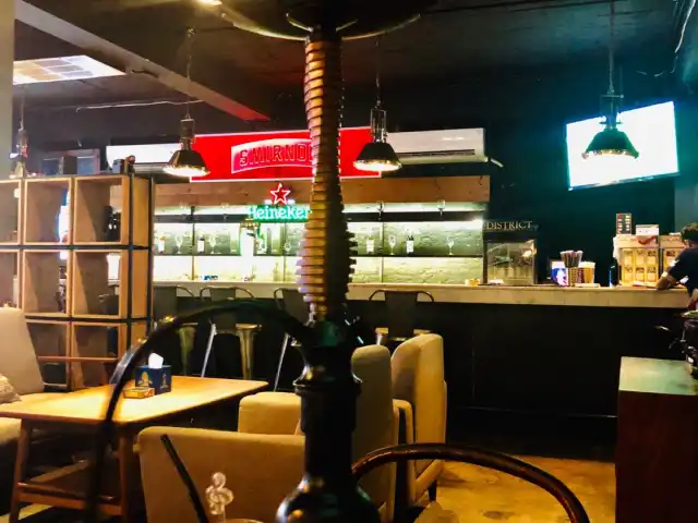 Gambar Makanan Shisha Master x District Bar And Resto 2