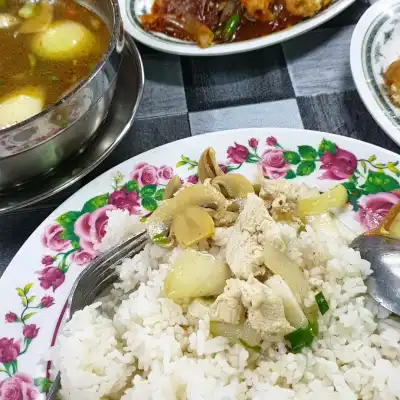 Restoran Tiga Dara Tomyam