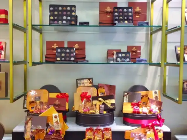 Gambar Makanan Godiva Chocolatier 2