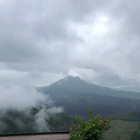 Gambar Makanan Batur Sari Restaurant 8