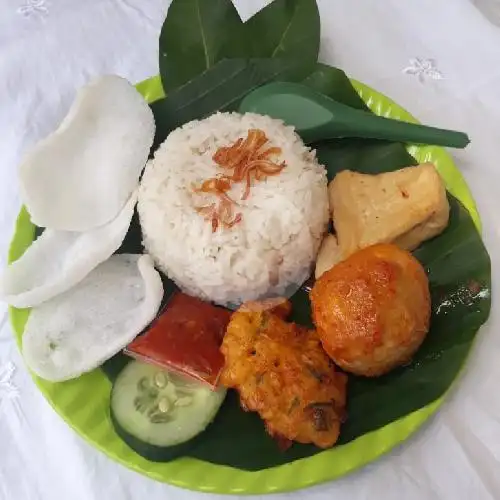 Gambar Makanan Nasi Kuning Salam Rasa Khas Jember, Tukad Cilincing 15