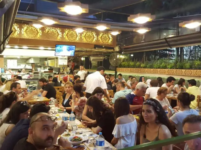 Zeferan Adana Kebapcisi'nin yemek ve ambiyans fotoğrafları 12