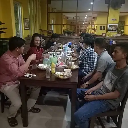 Gambar Makanan Kedai Sari Spesial Ayam Kremes 3