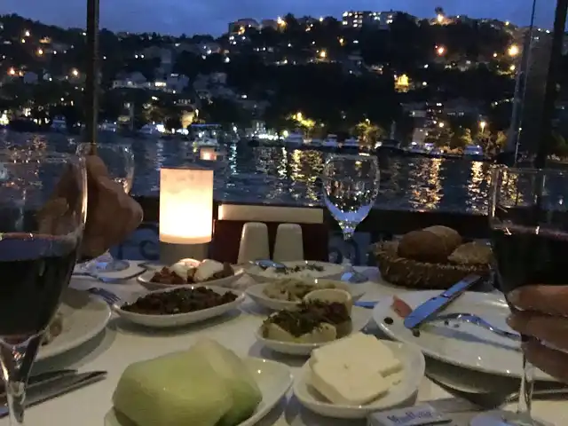 Galatasaray Adası Aslan Restaurant'nin yemek ve ambiyans fotoğrafları 18