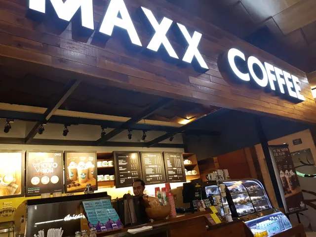 Gambar Makanan Maxx Coffee 3